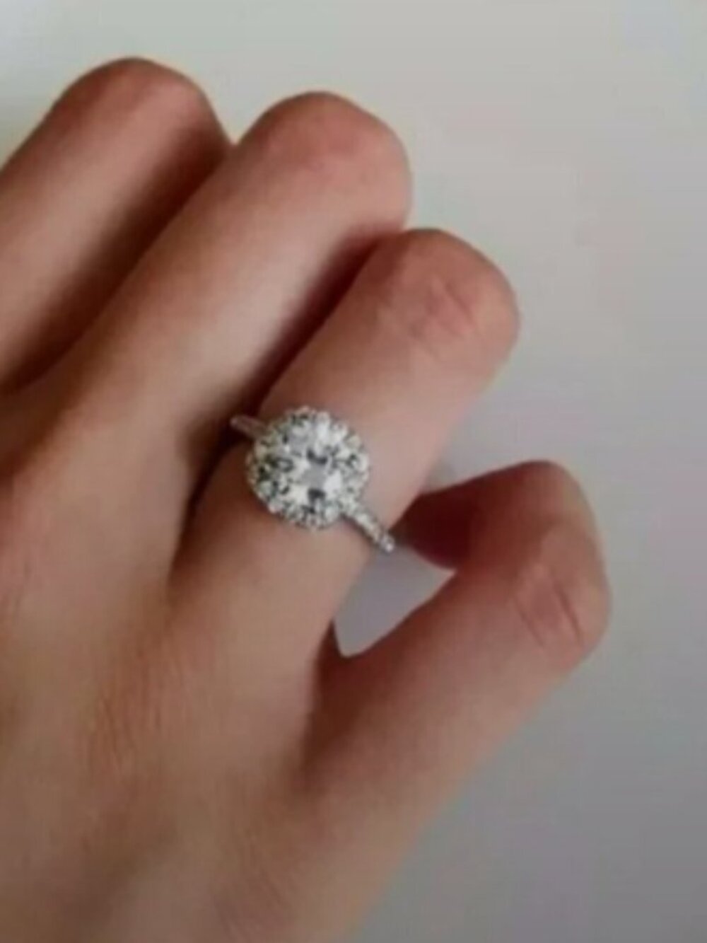 NWT NEW! Square Halo Ring 925 Sterling silver square halo with a round cubic zir